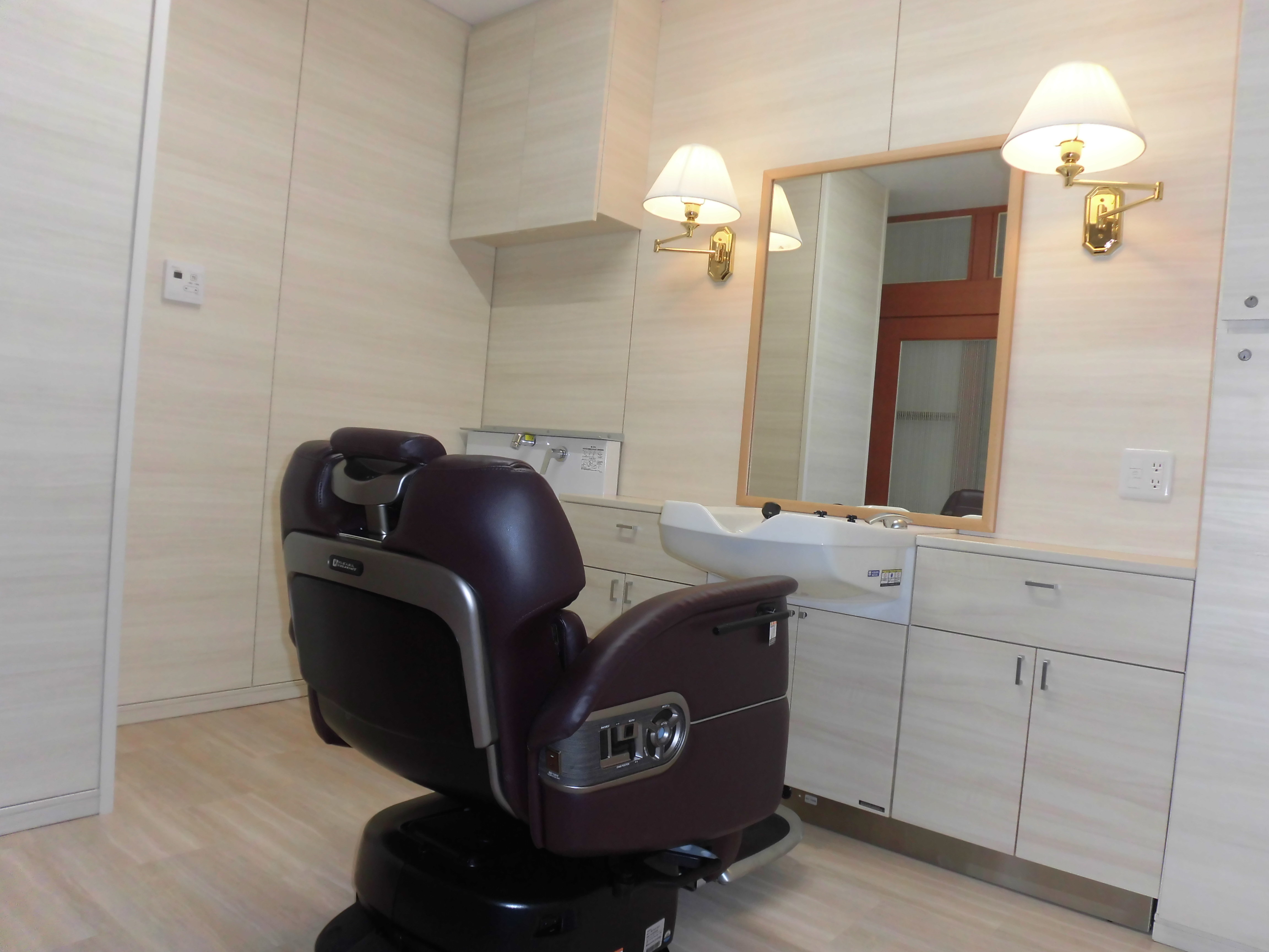 特別養護老人ホーム おぎくぼ紫苑内 ヘアサロン 運営美容室 理容室 募集 社会福祉法人 櫻灯会